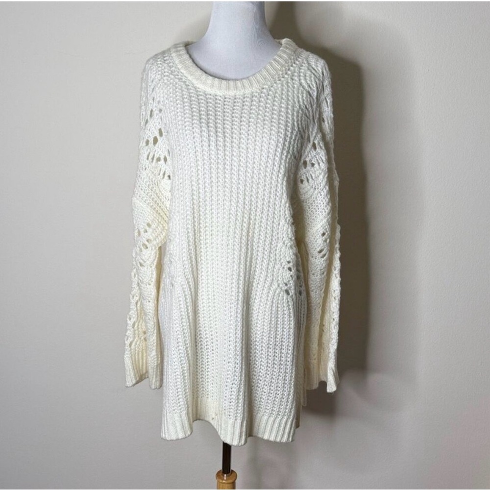 Pilcro Anthropologie Ivory Deveene
Pointelle Knit Sweater Medium